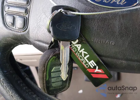 2005 Ford Excursion Limited z USA, uszkodzony, nr VIN 1FMSU43PX5ED47841